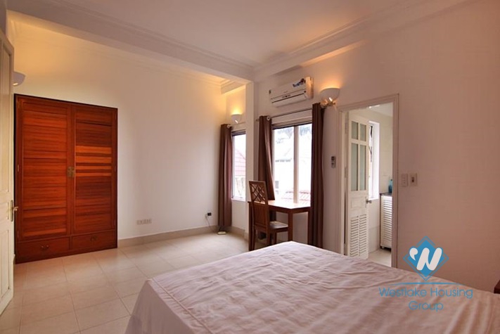 Nice one bedroom apartment for rent on Tay Ho district, Hanoi